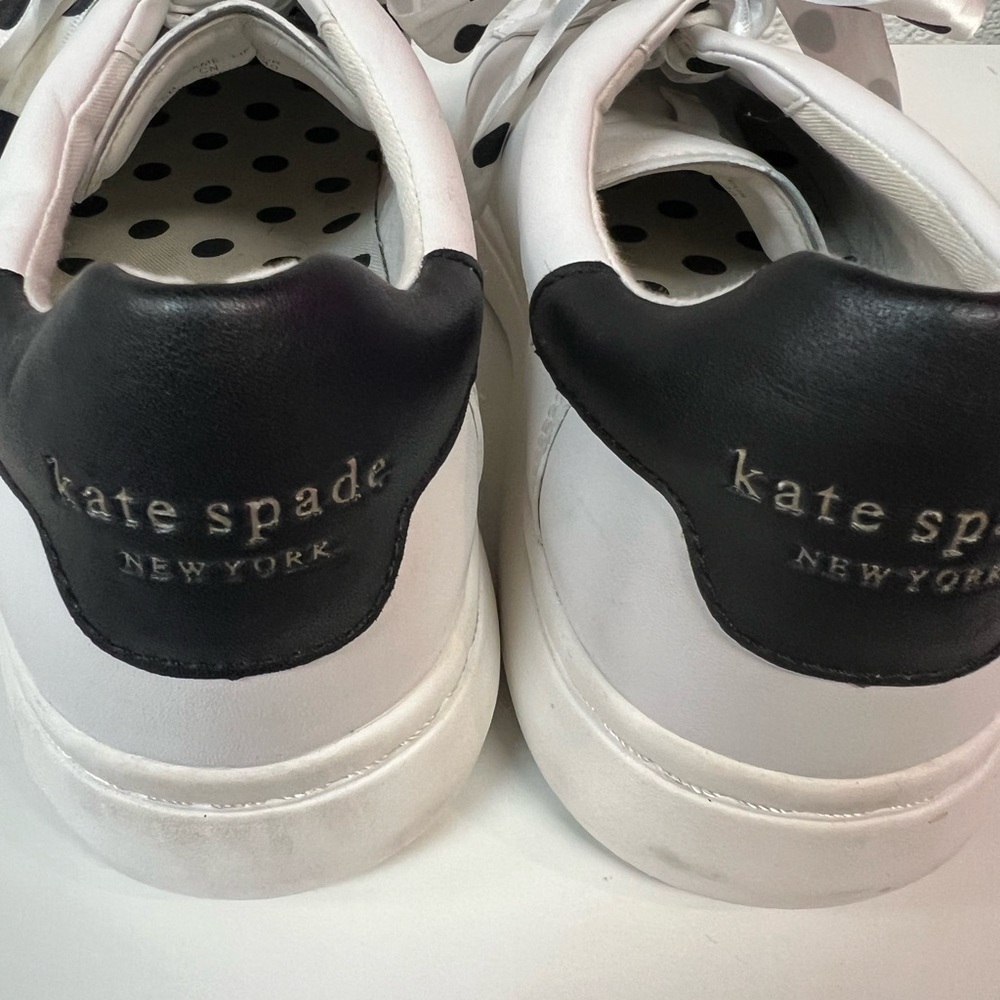 Kate Spade White Leather Sneakers with Polka Dot Ribbon Shoe Size 9.5 - Picture 2 of 6